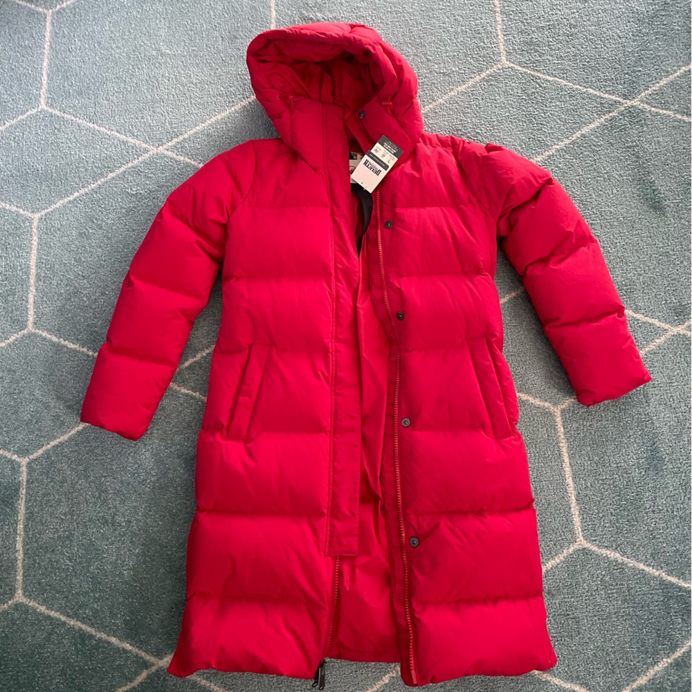 NWT Duluth Long Puffer in Red size XS